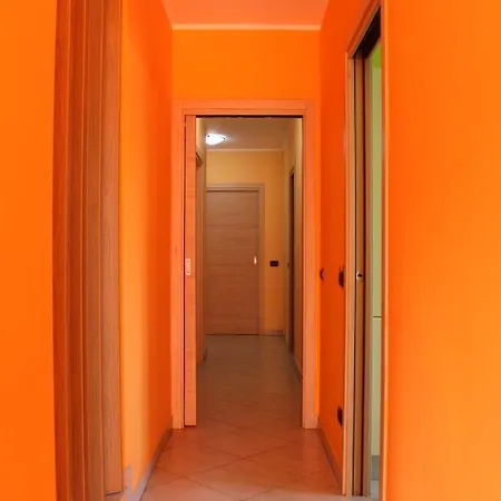 Il Di Dedo Nyaraló Arona